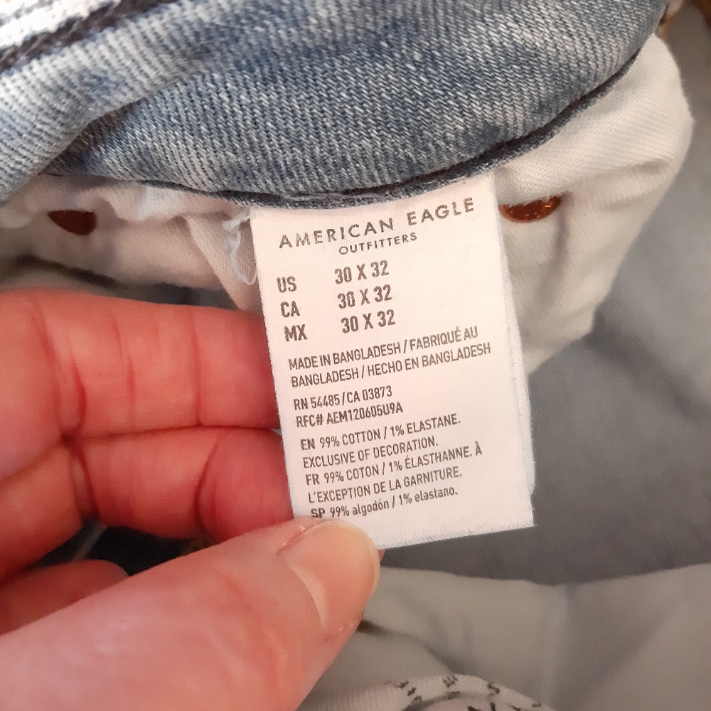 American Eagle Relaxed Straight Jeans size 30X32 - Picture 13 of 14